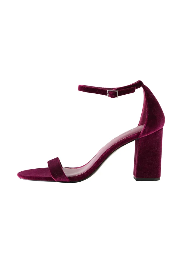 High Heel Sandalette - new berry red velvet