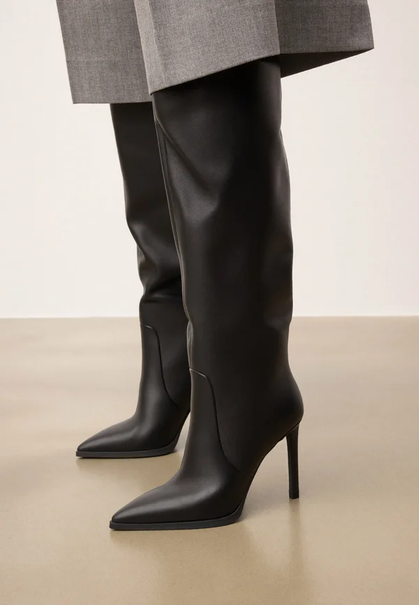High Heel Stiefel - black