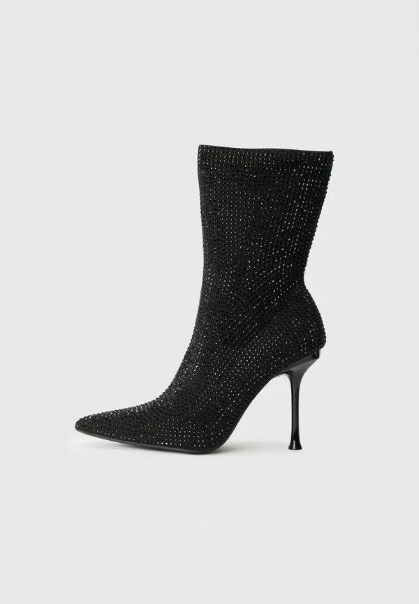 High Heel Stiefelette - black