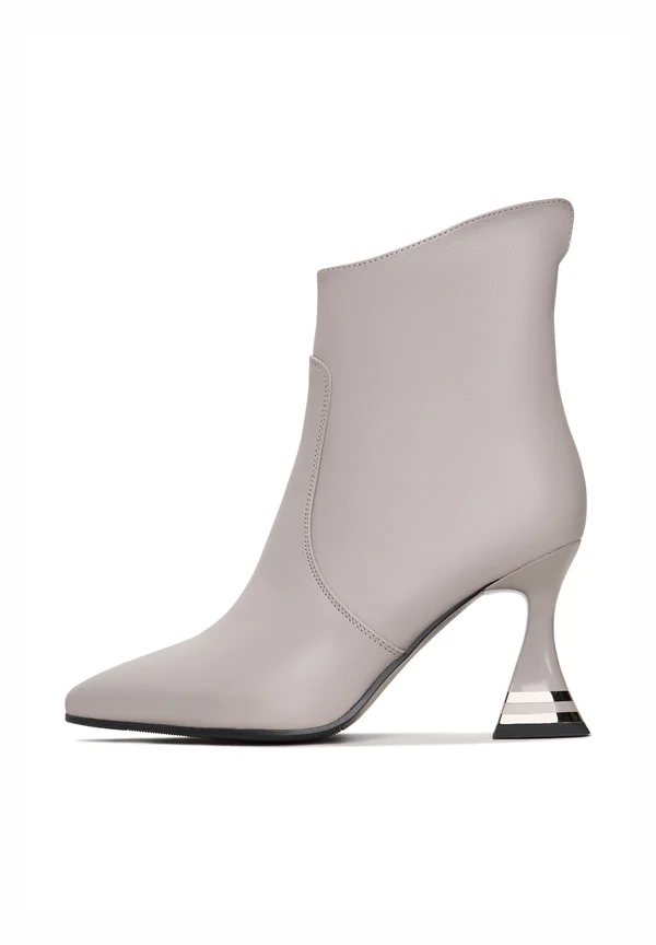 High Heel Stiefelette - grey