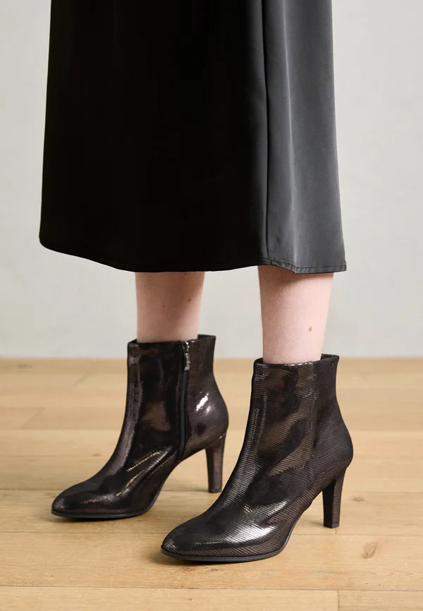 High Heel Stiefelette - pewter