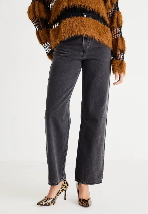 HIGH WAISTED STRAIGHT - Jeans Straight Leg - breathe in