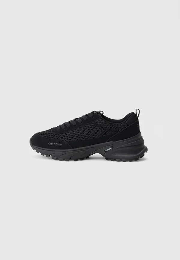 HIKE RUNNER LACE UP - Sneaker low - triple black