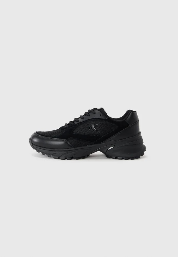 HIKE RUNNER - Sneaker low - triple black
