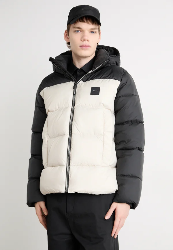 HOODED COLOR BLOCK PUFFER - Winterjacke - black/stony beige