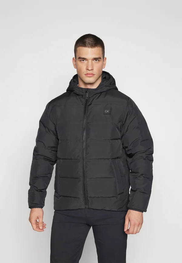 HOODED JACKET - Daunenjacke - black