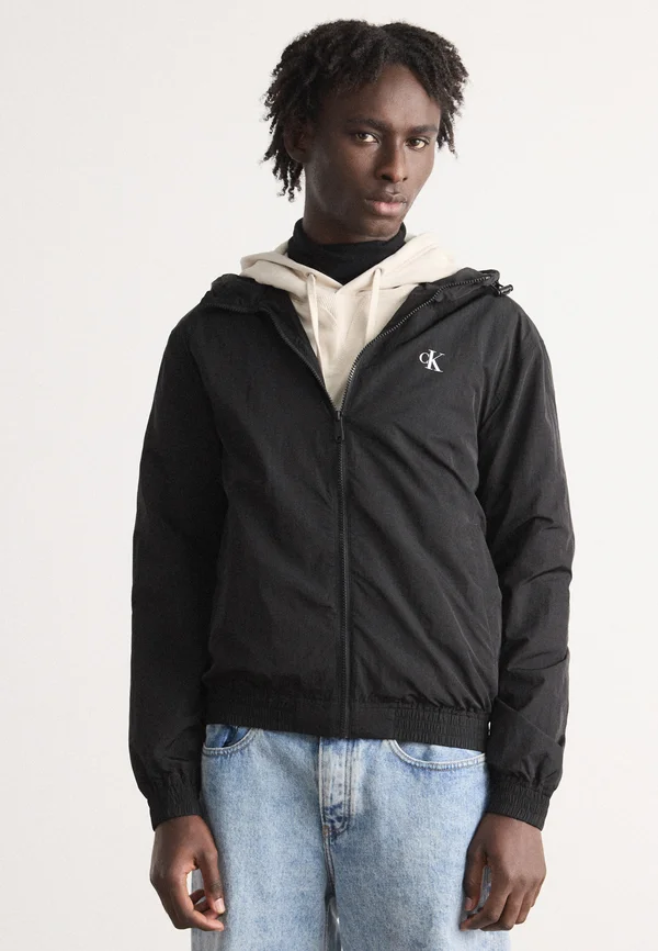 HOODED - Leichte Jacke - black