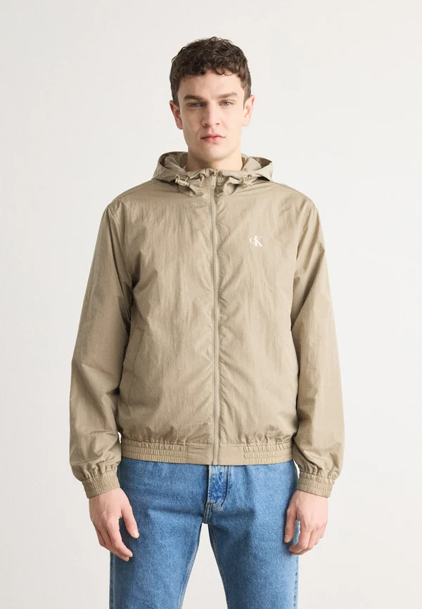 HOODED - Leichte Jacke - laurel oak