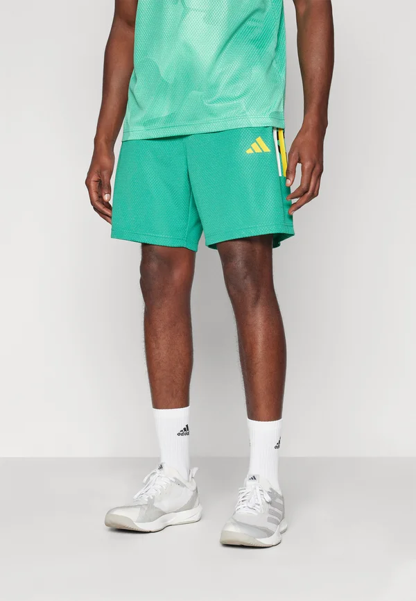 HOUSE OF TIRO NATIONS PACK SHORT - Kurze Sporthose - semi court green/bold gold/surf green