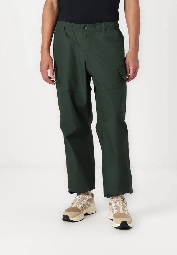 HOWLAND  - Cargohose - dark green
