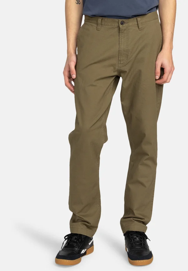 HOWLAND  - Chino - olive