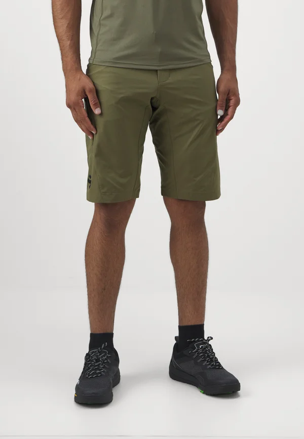 HUNTER SLASHED - Outdoor Shorts - woodland