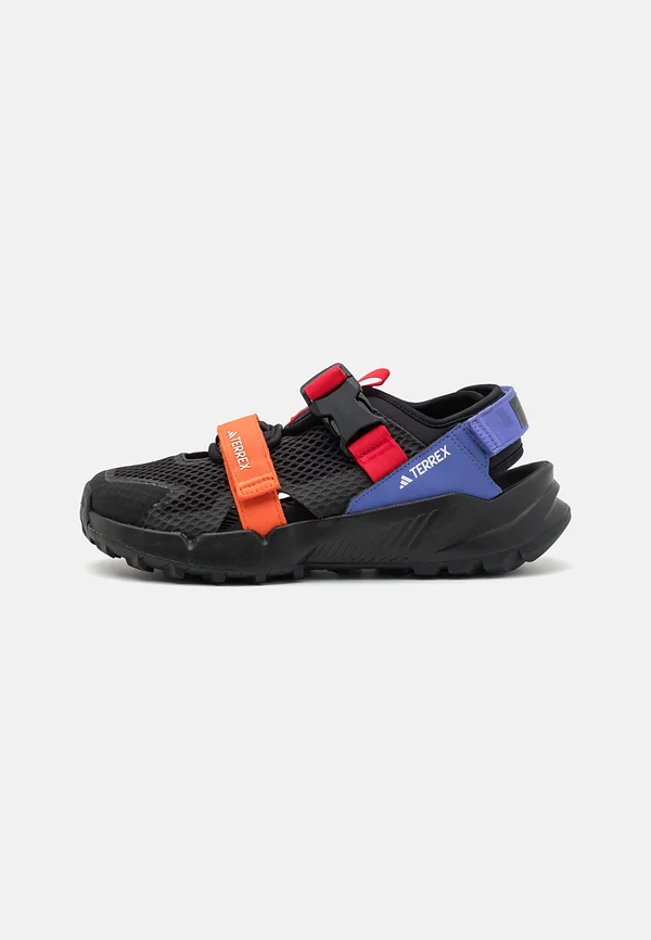HYDROTERRA - Trekkingsandale - core black