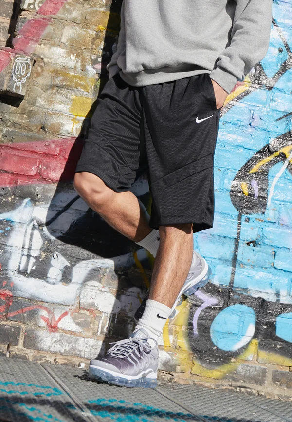 ICON 11IN SHORT - Kurze Sporthose - black