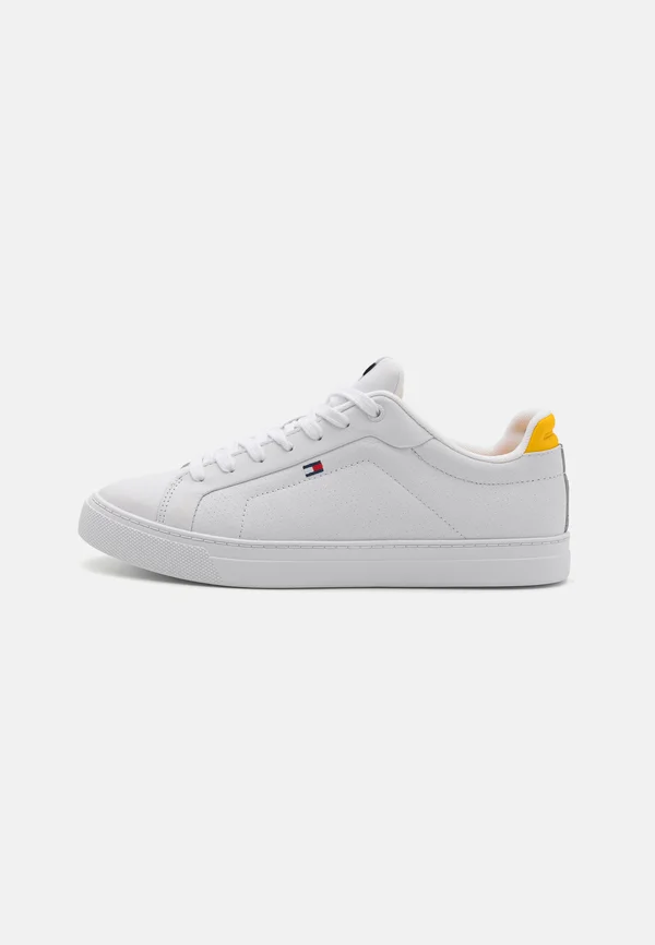 ICON COURT - Sneaker low - white