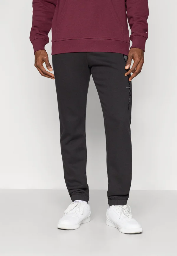 ICONS TONAL CUFF LARGE LOGO - Jogginghose - black