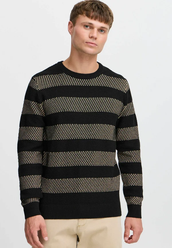 IDTELLY - Strickpullover - black