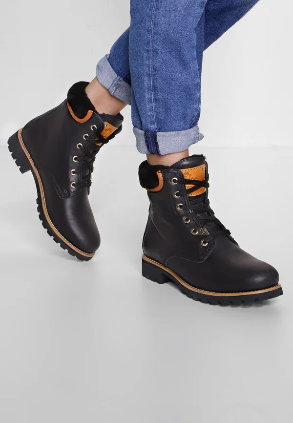 IGLOO TRAVELLING - Schnürstiefelette - black