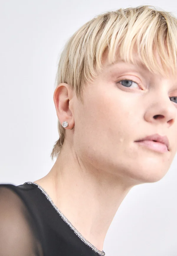 IMBER STUD  - Ohrringe - white