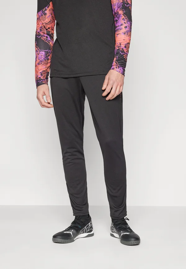 INDIVIDUALCUP TRAINING PANTS - Jogginghose - black