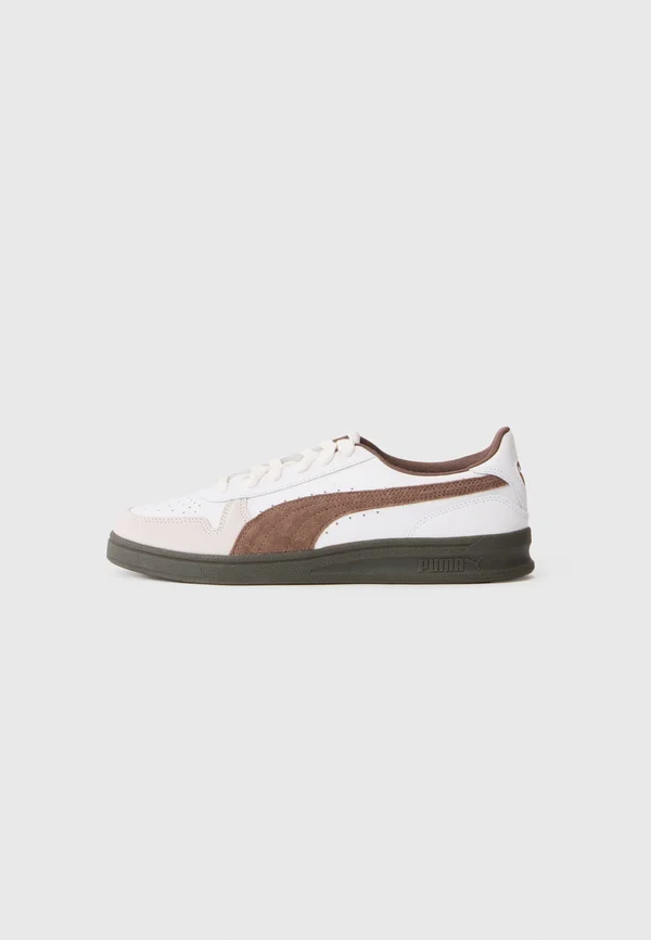 INDOOR UNISEX - Sneaker low - white/bronze-coloured