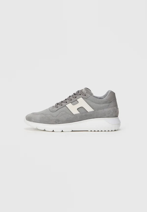 INTERACTIVE 3 - Sneaker low - fumo chiaro/fumo