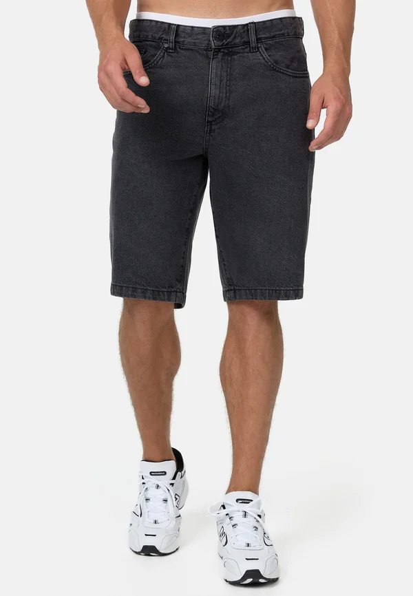 INTIAN - Jeans Shorts - black