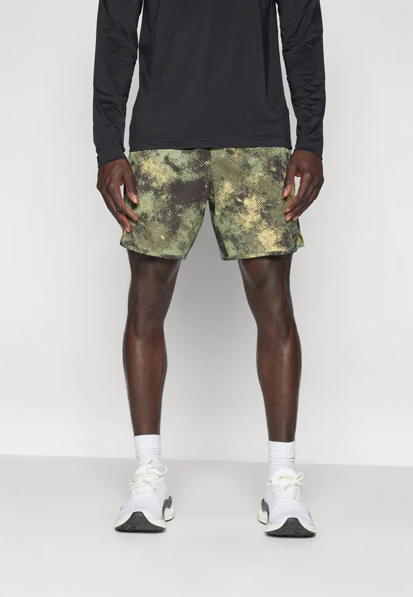 INUL - Kurze Sporthose - oil green/black/medium olive