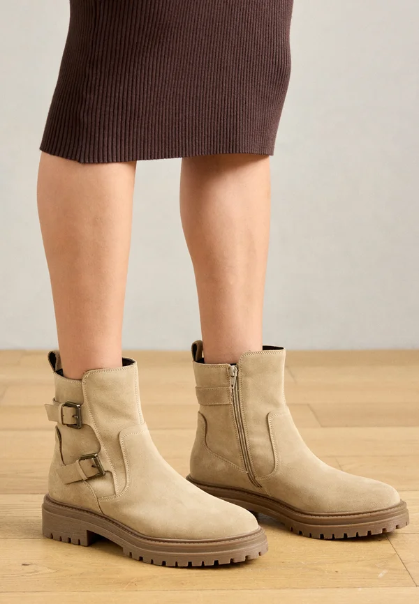 IRIDEA - Stiefelette - dark sand
