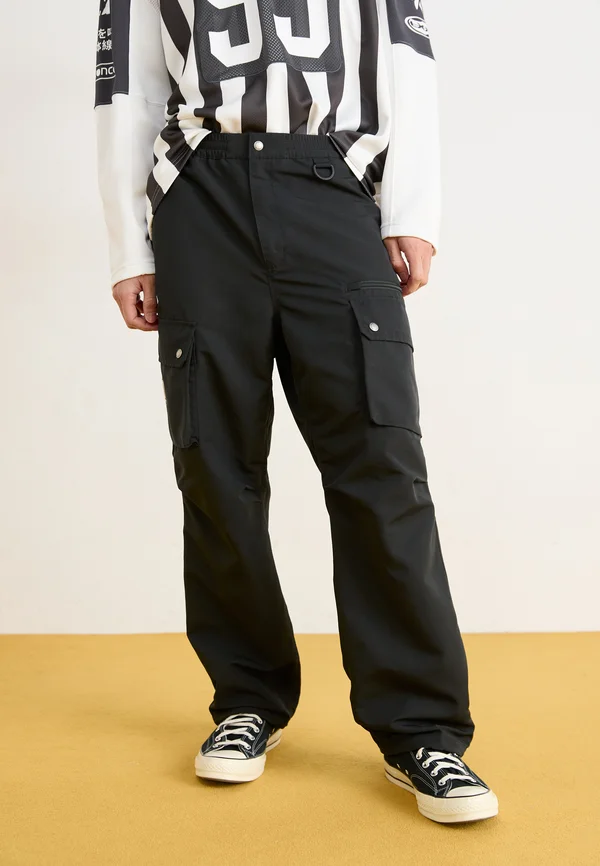 IRWIN PANT - Cargohose - black