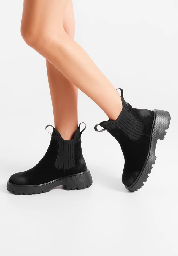 ISABELLA - Snowboot/Winterstiefel - black