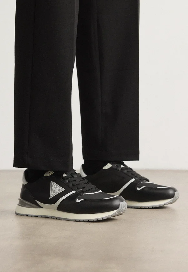 ISLAND - Sneaker low - black/grey