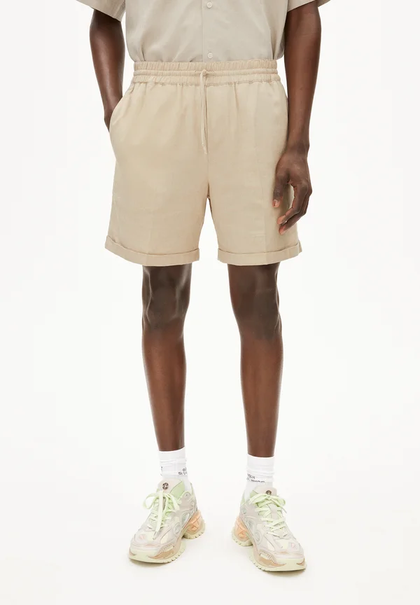 JAACQUE - Shorts - sand stone