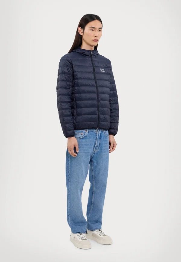 JACKET - Daunenjacke - armani blue