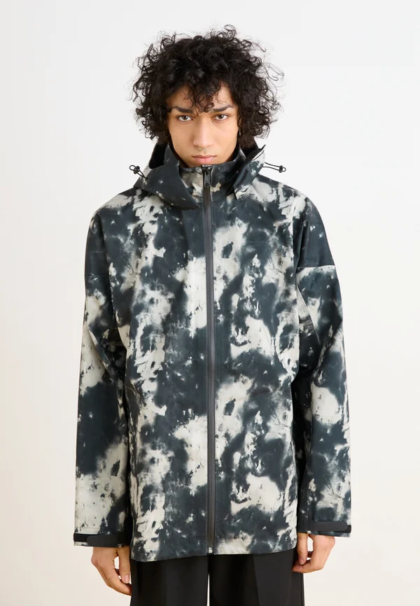 JACKET - Leichte Jacke - black