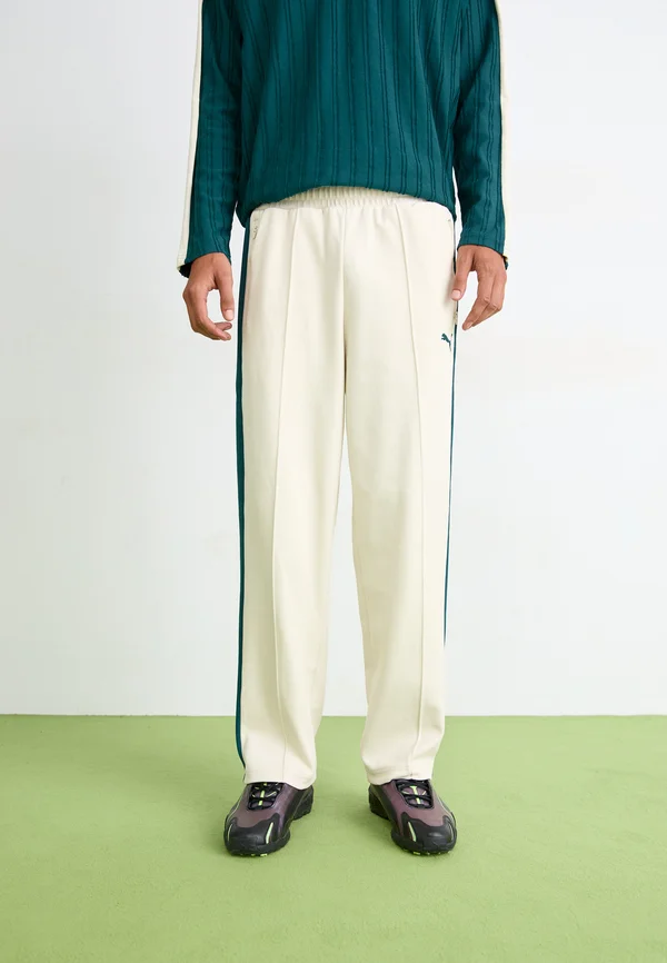 JACQUARD - Jogginghose - alpine snow/green terrain