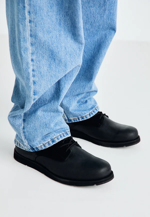 JAX PLUS - Schnürstiefelette - full black