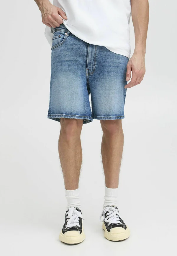 Jeans Shorts - light vintage blue denim