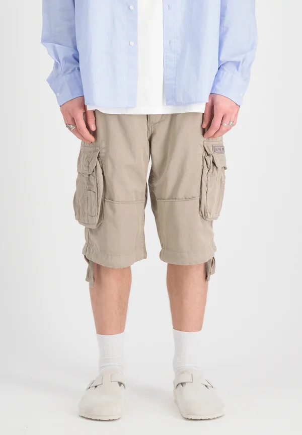 JET - Shorts - vintage sand