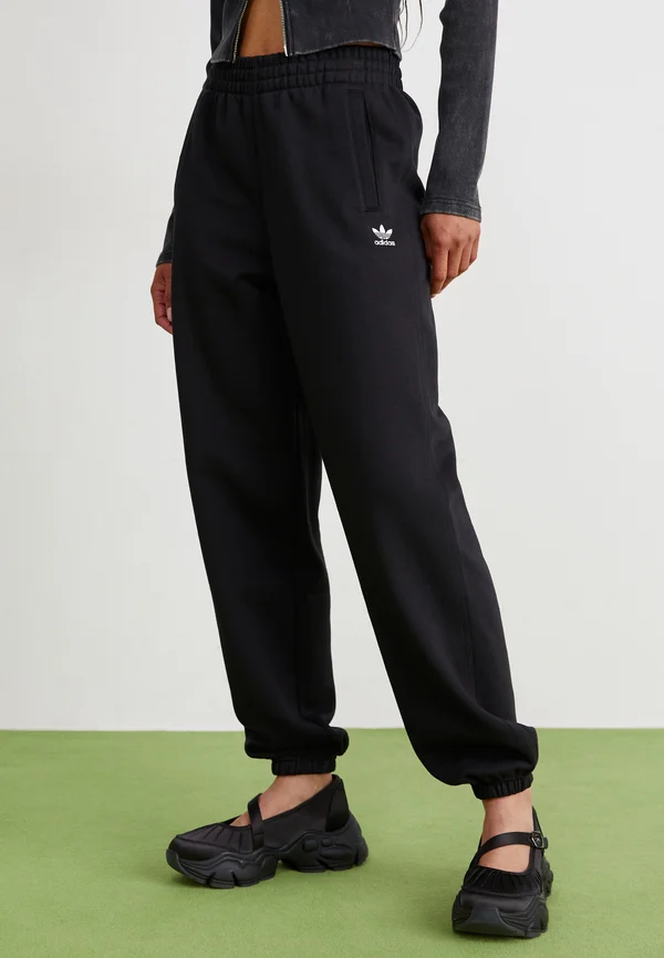 JOGGERS - Jogginghose - black