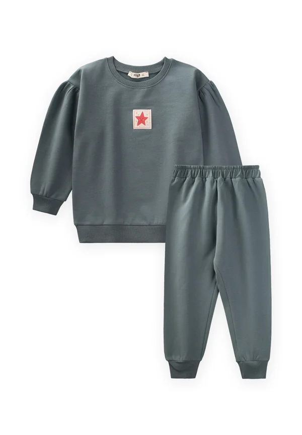 JOGGERS SET - Trainingsanzug - metallic green