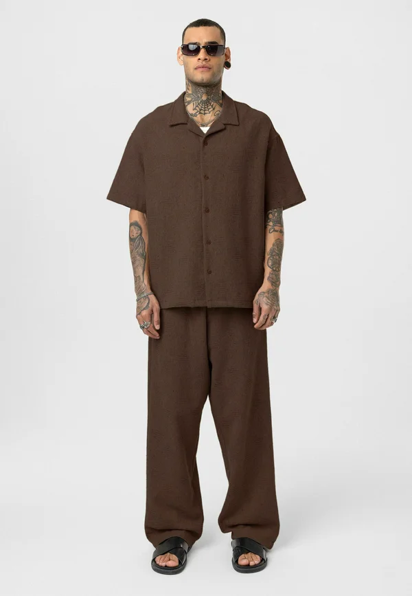 JOHN - Jogginghose - brown