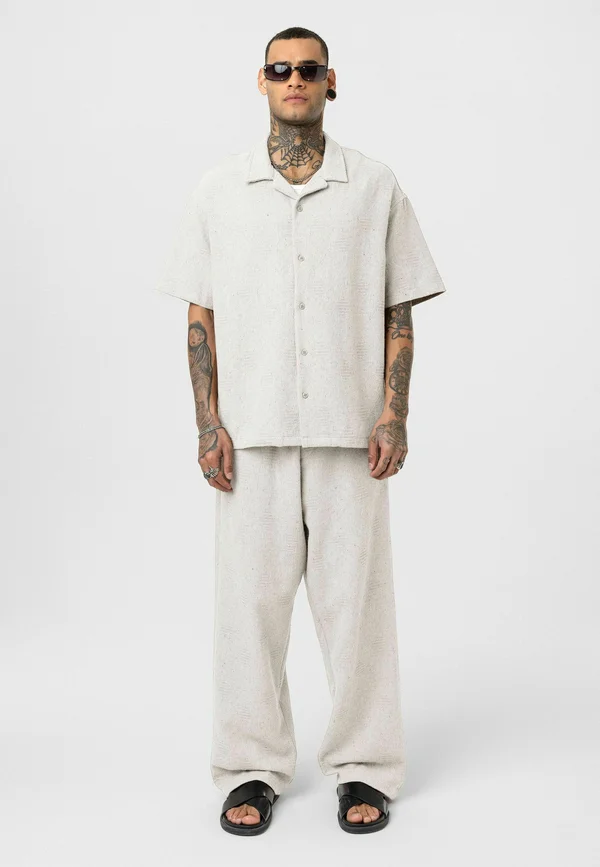 JOHN - Jogginghose - ecru