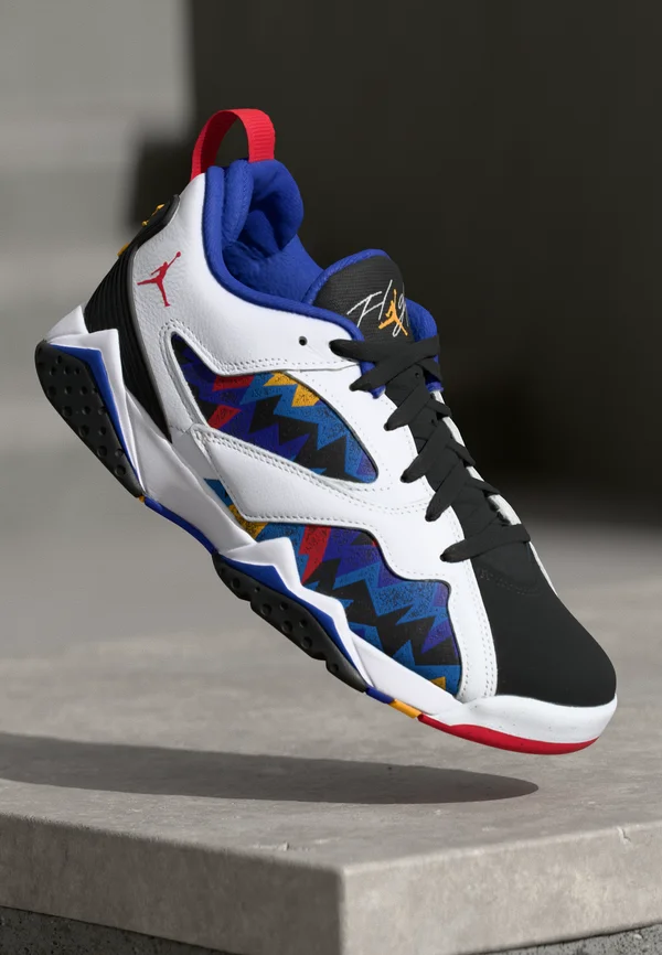 JORDAN 92 - Sneaker high - white/bright concord/university red/black/laser orange/soar