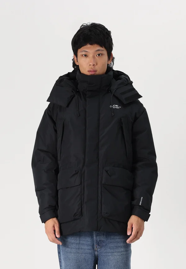JORKANI TECHNICAL PUFFER - Wintermantel - black