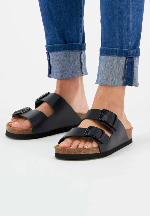 JOSEPHINE NEW - Pantolette flach - black
