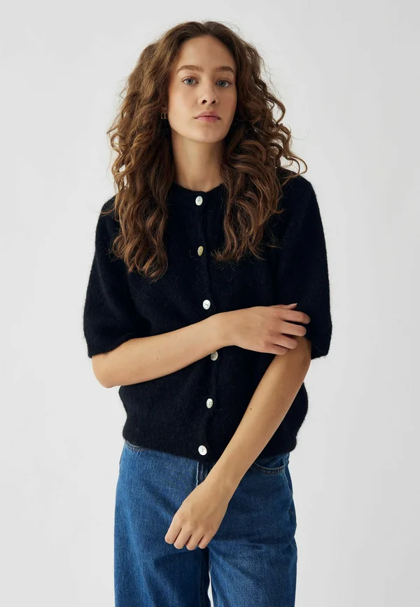 KAE - Strickjacke - black