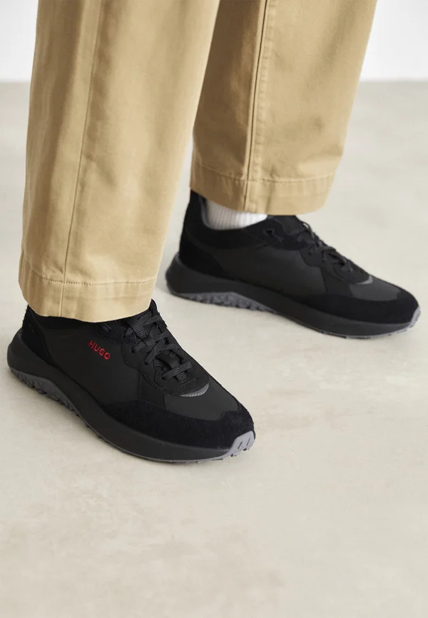 KANE RUNN UNISEX - Sneaker low - black