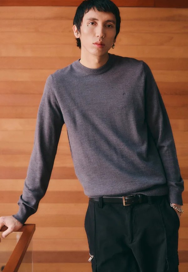 KEANE CREW NECK - Strickpullover - lava smoke melange