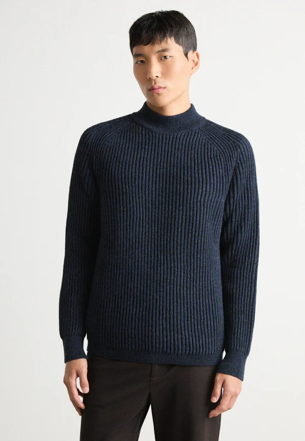 KEARTH - Strickpullover - open blue